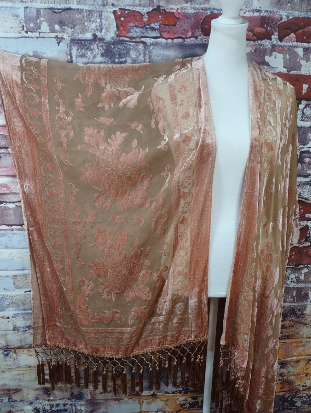 Woven Heart Sheer Burnout Velvet Kimono - Picture 7 of 14